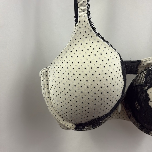 Body By Victoria’s Secret Padded Perfect Coverage 32D Bra Black White Polka Dot - Picture 3 of 10